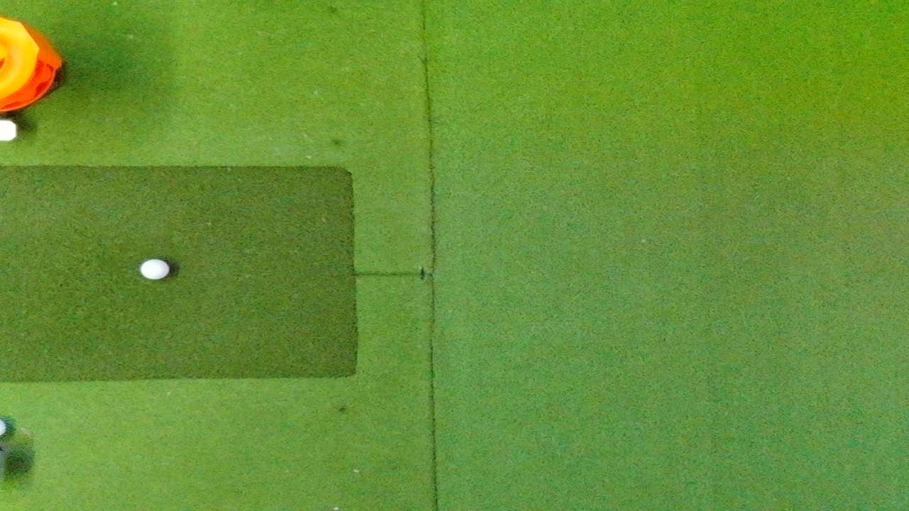 Good example - ball on mat with clean background